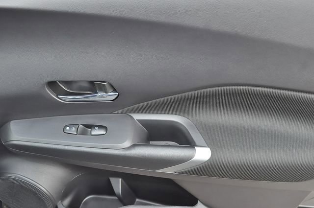 Used 2024 Nissan Kicks SV image 22