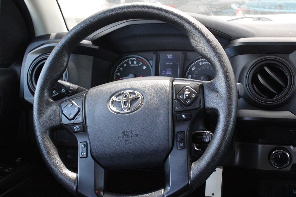Used 2020 Toyota Tacoma SR AWD/4WD image 28