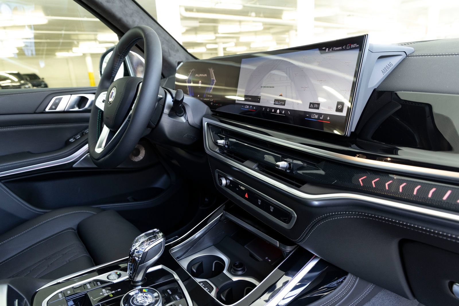 New 2026 BMW ALPINA XB7 AWD/4WD image 40