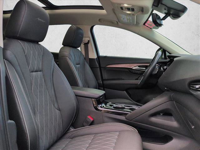 Used 2023 Buick Envision Avenir AWD/4WD image 26
