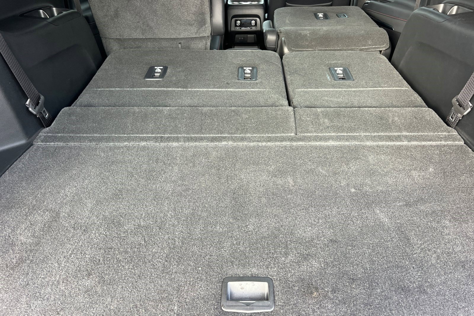 Certified 2024 Chevrolet Traverse RS w/ LPO, Floor Liner Package image 18
