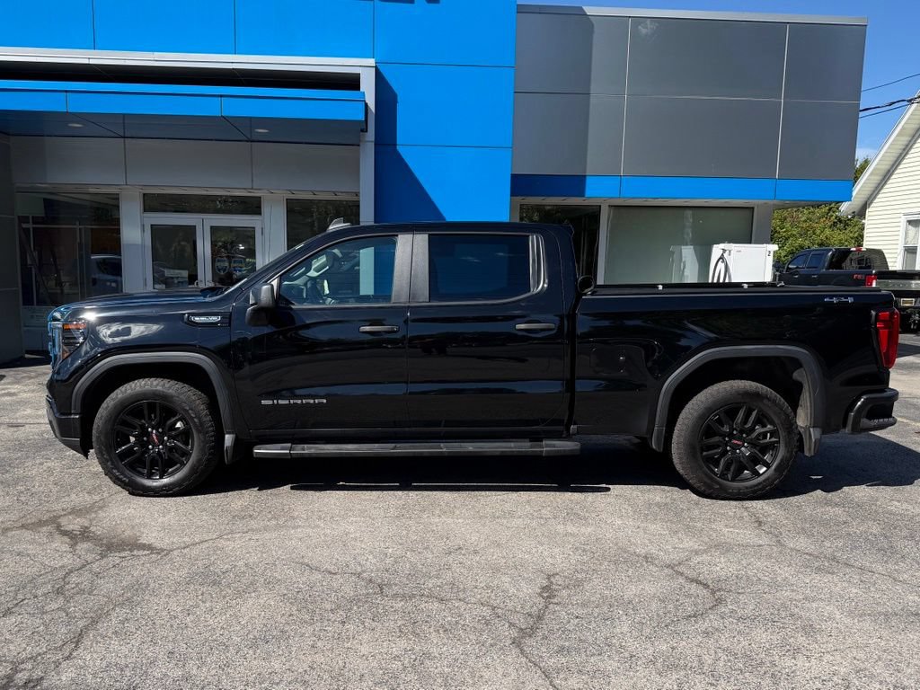 Used 2024 GMC Sierra 1500 Pro w/ Graphite Edition AWD/4WD image 8