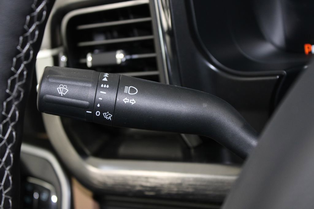 New 2026 Ford F250 Lariat w/ Chrome Package image 41