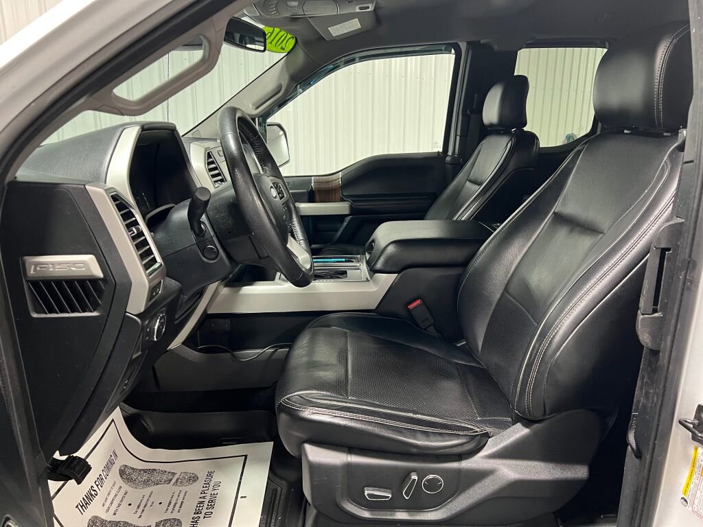 Used 2016 Ford F150 Lariat w/ Equipment Group 502A Luxury image 5