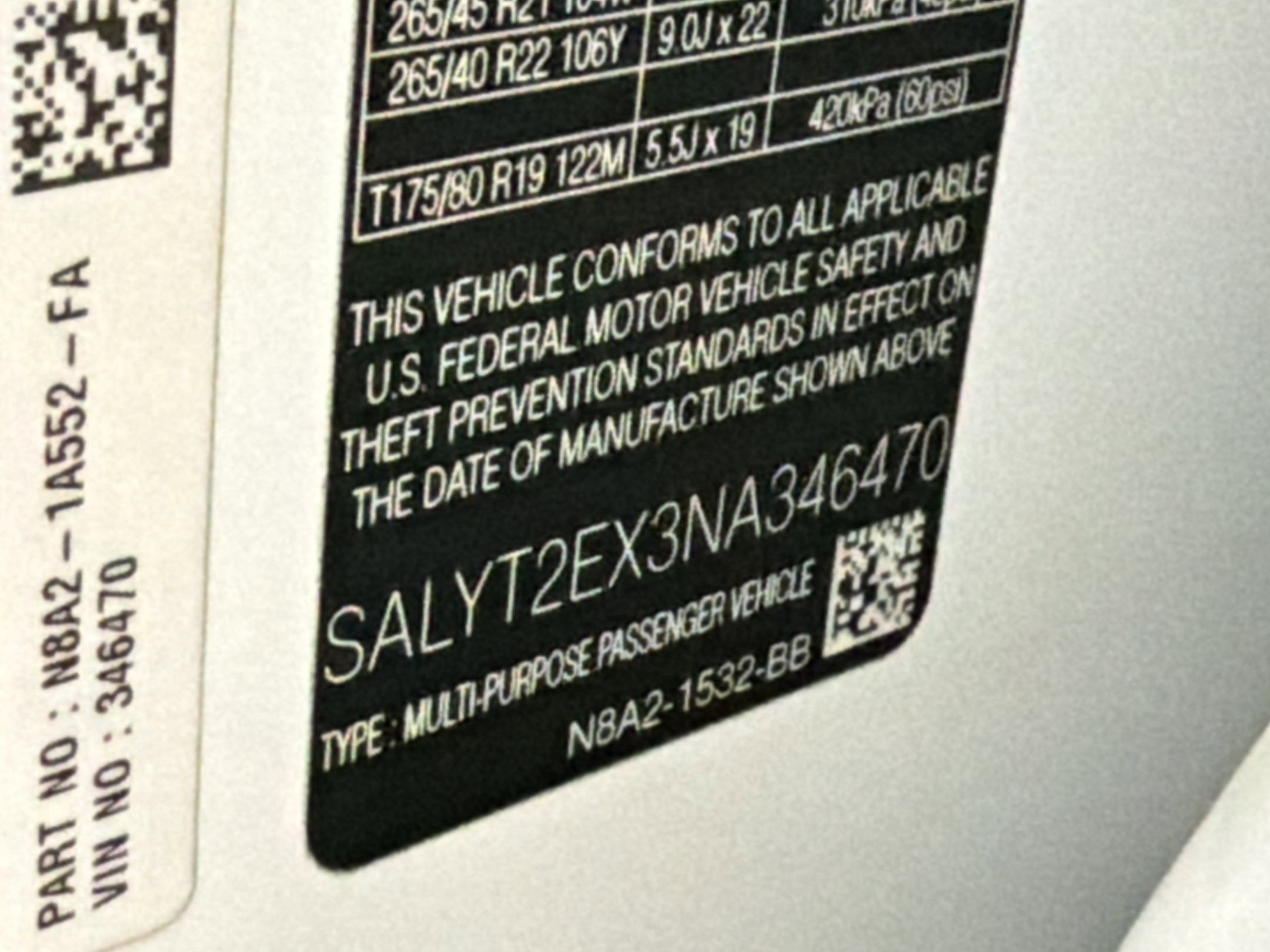 Used 2022 Land Rover Range Rover Velar R-Dynamic S image 19