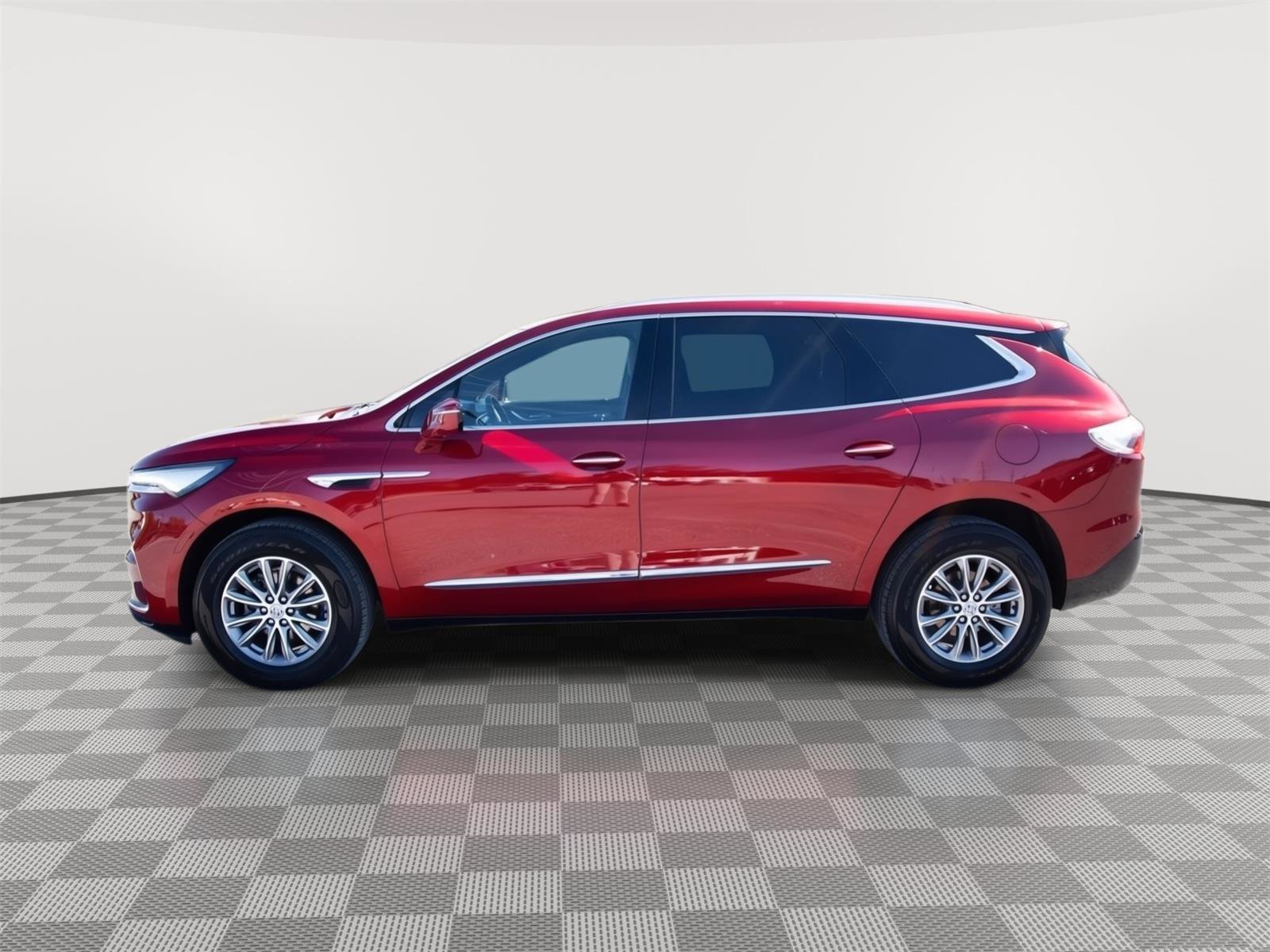 Used 2024 Buick Enclave Premium image 25