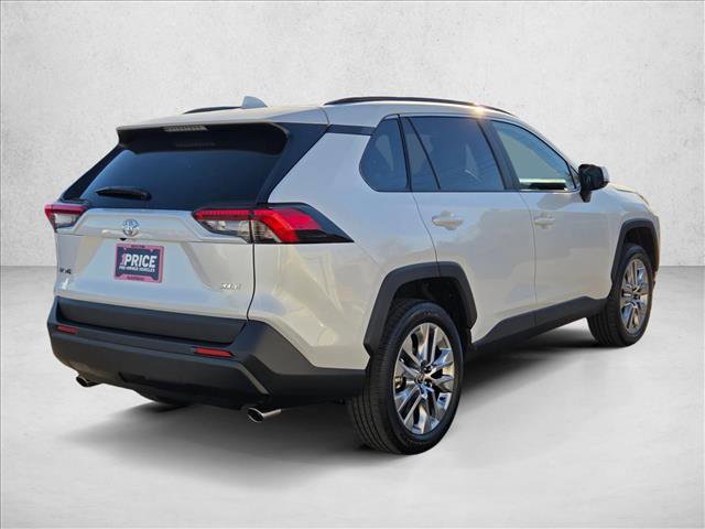 Used 2025 Toyota RAV4 XLE Premium image 5