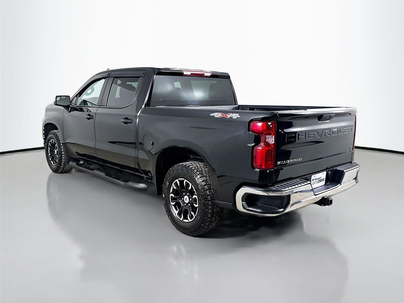 Used 2022 Chevrolet Silverado 1500 LT image 7