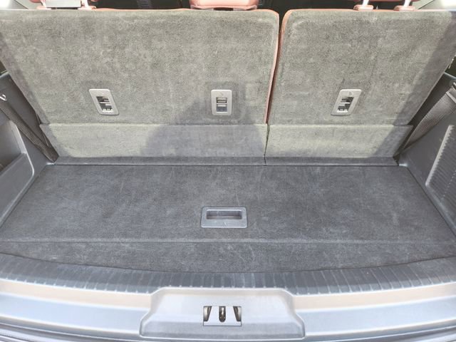Used 2024 Ford Expedition Limited image 29