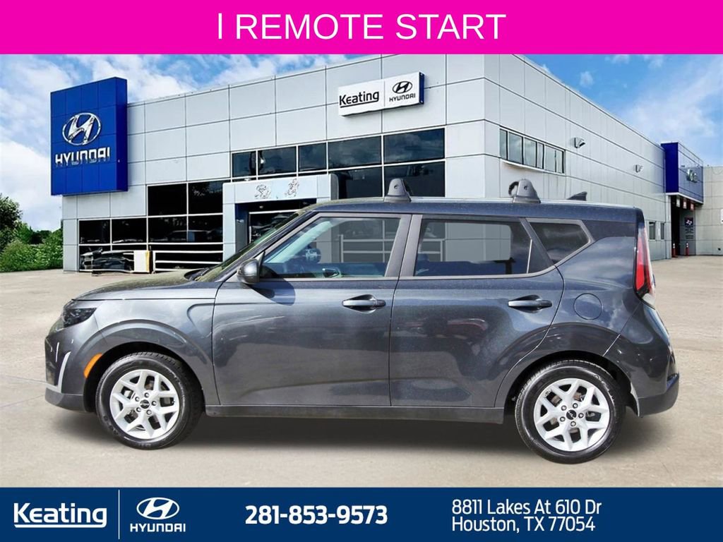 Used 2023 Kia Soul LX w/ LX Technology Package image 8