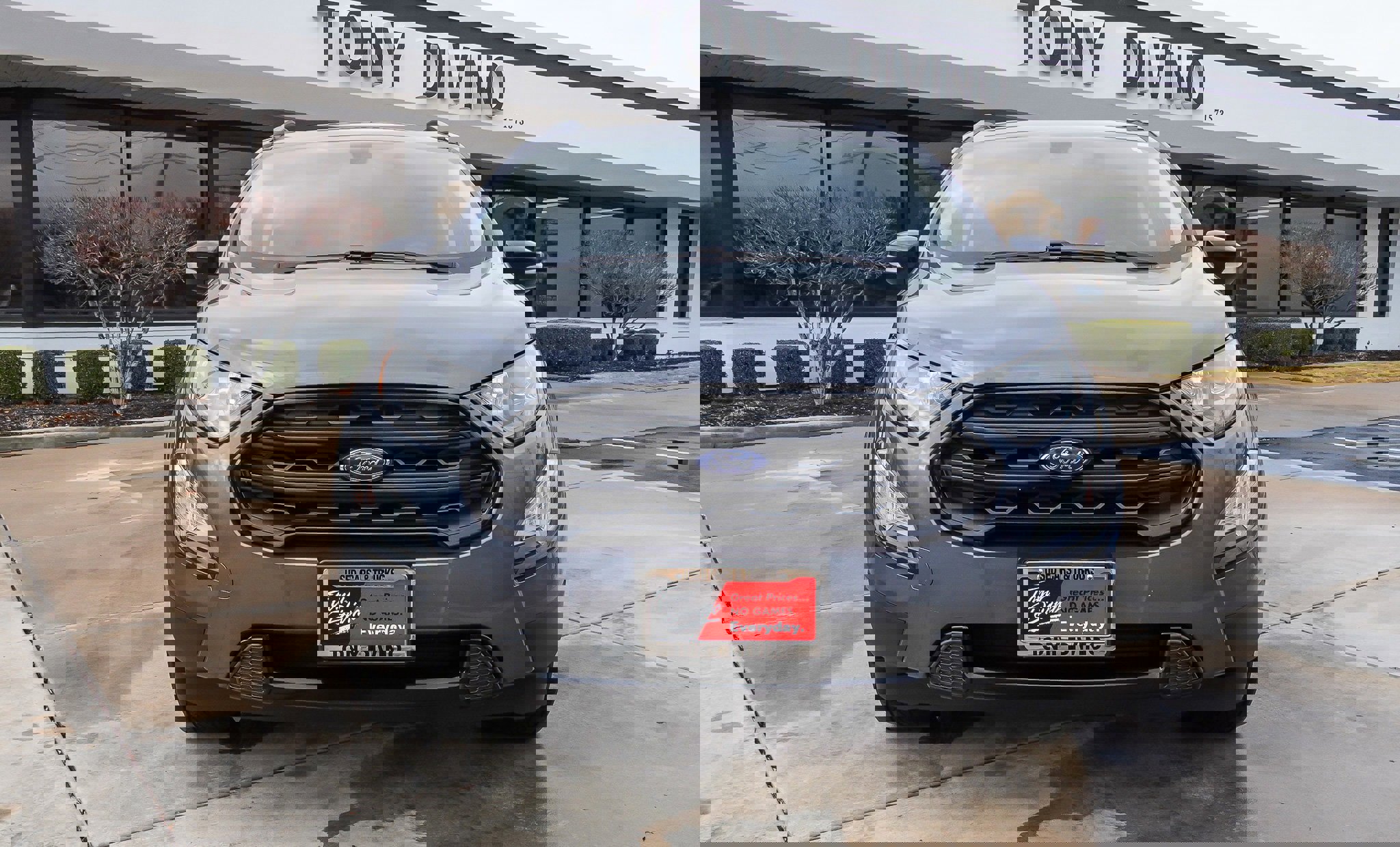 Used 2020 Ford EcoSport SES image 3