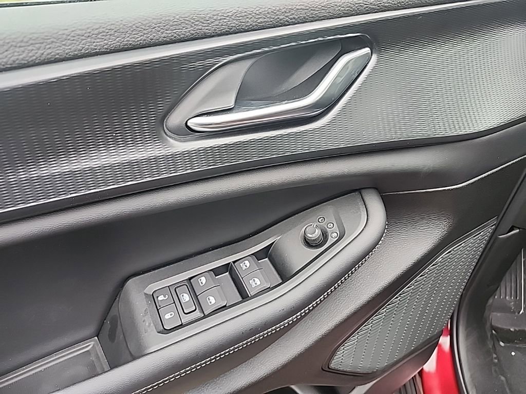 New 2025 Jeep Grand Cherokee Laredo w/ Luxury Tech Group I image 24