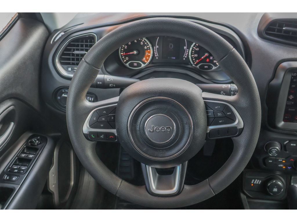 Used 2023 Jeep Renegade Latitude AWD/4WD image 22