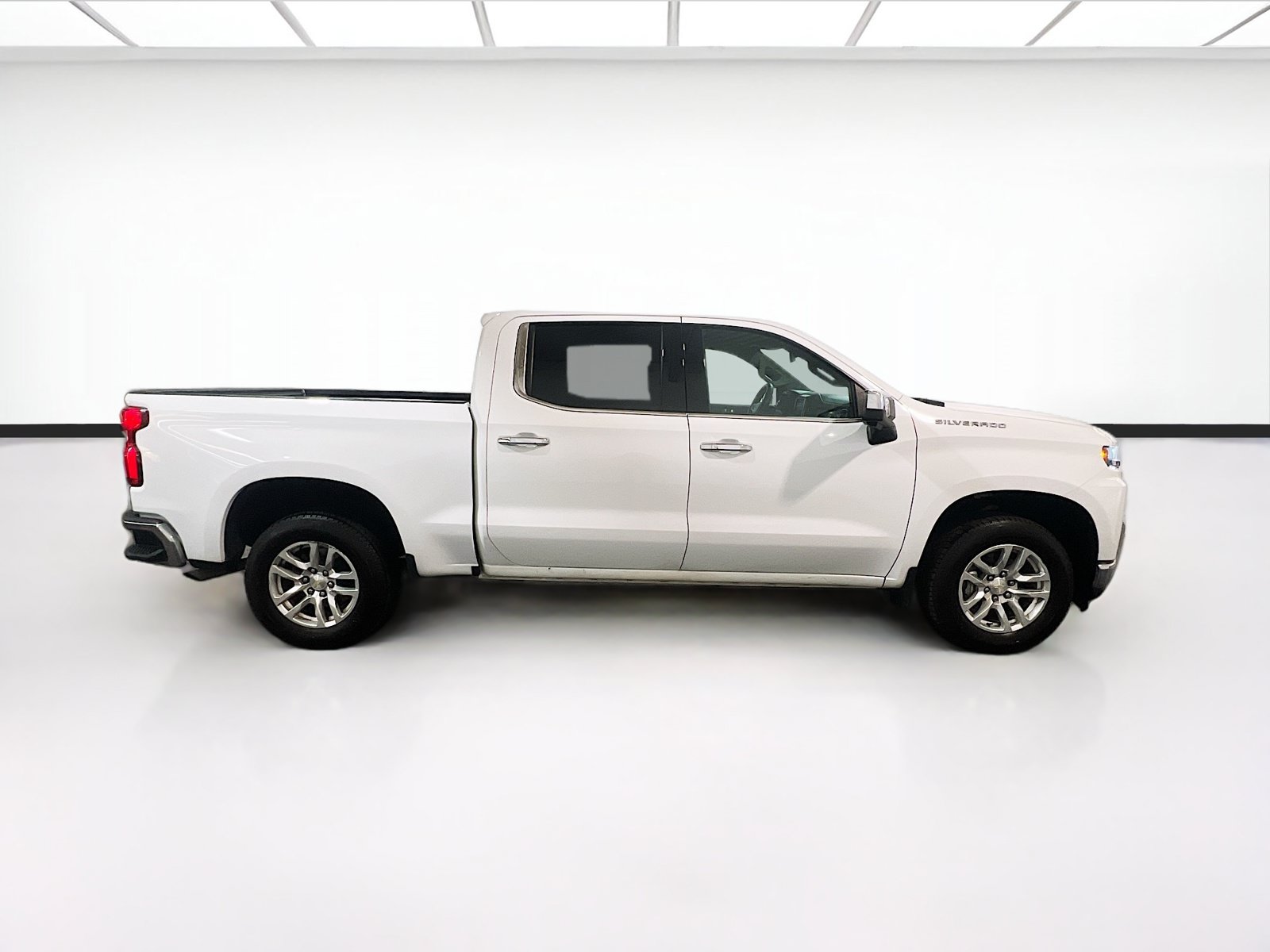 Used 2021 Chevrolet Silverado 1500 LTZ w/ LTZ Convenience Package II AWD/4WD image 23
