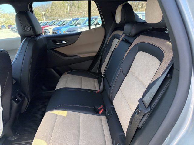 New 2026 Chevrolet Equinox ACTIV w/ Convenience Package III image 13