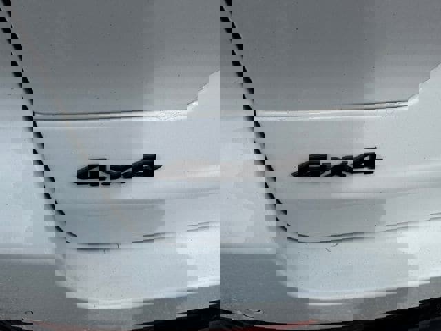 Used 2023 Jeep Grand Cherokee Altitude image 52