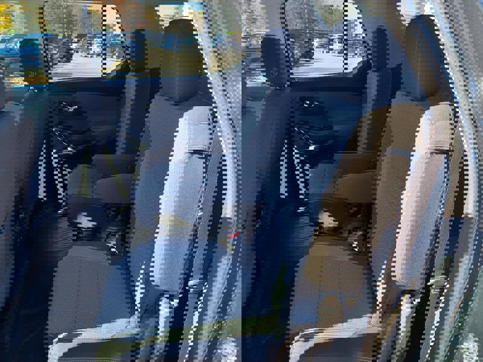 Used 2020 Chevrolet Traverse LT w/ Driver Confidence II Package image 16