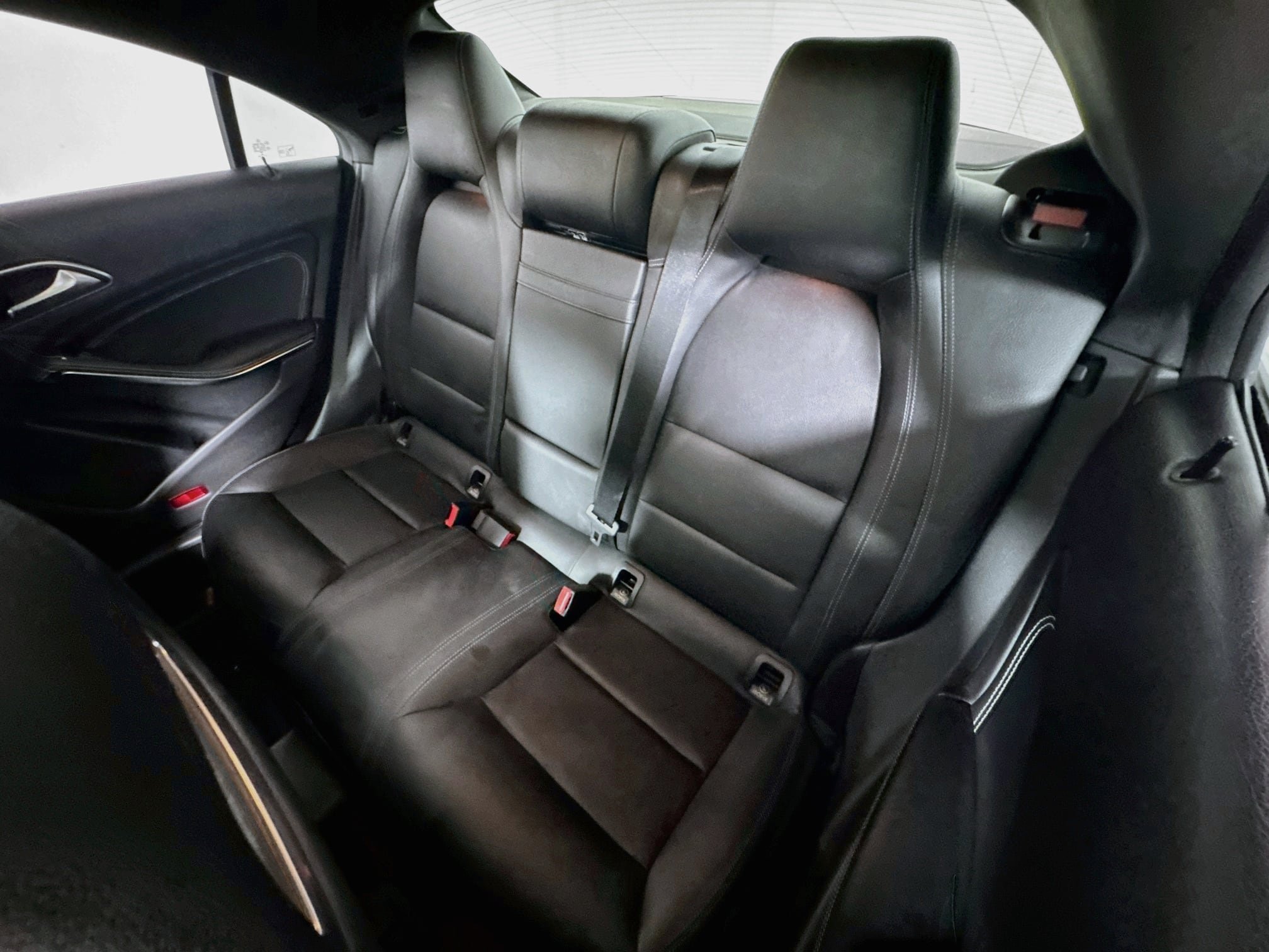 Used 2018 Mercedes-Benz CLA 250 4MATIC image 22