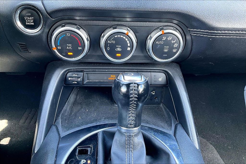 Used 2020 MAZDA MX-5 Miata RF Grand Touring RWD image 24