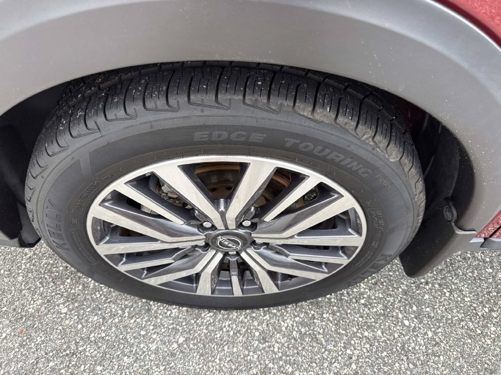 Used 2022 Nissan Kicks SV FWD image 11