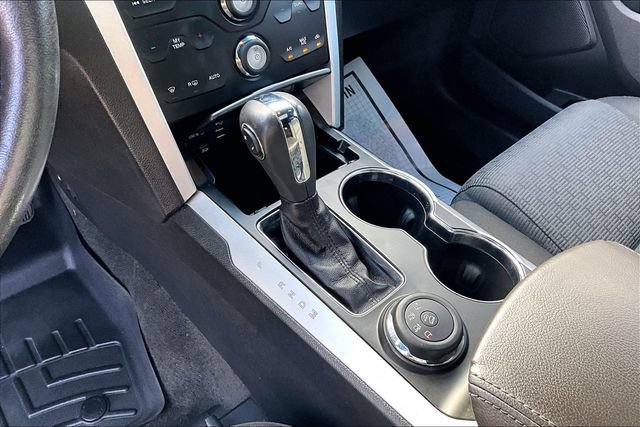 Used 2014 Ford Explorer XLT w/ Equipment Group 201A AWD/4WD image 10