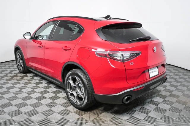 New 2026 Alfa Romeo Stelvio Sprint AWD/4WD image 31