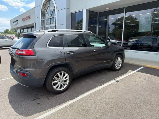 Used 2015 Jeep Cherokee Limited FWD image 3