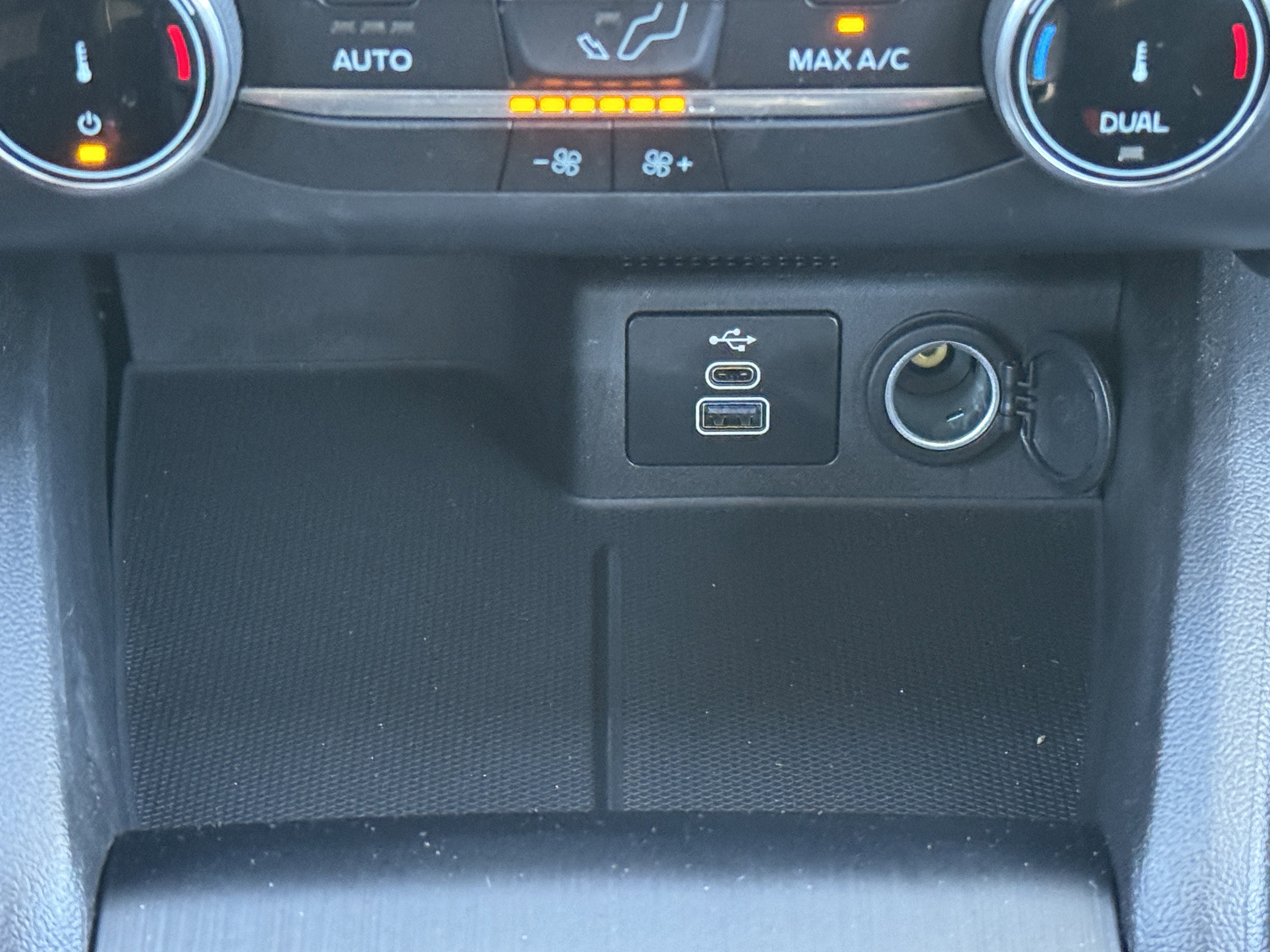 Used 2025 Ford Escape Active image 24