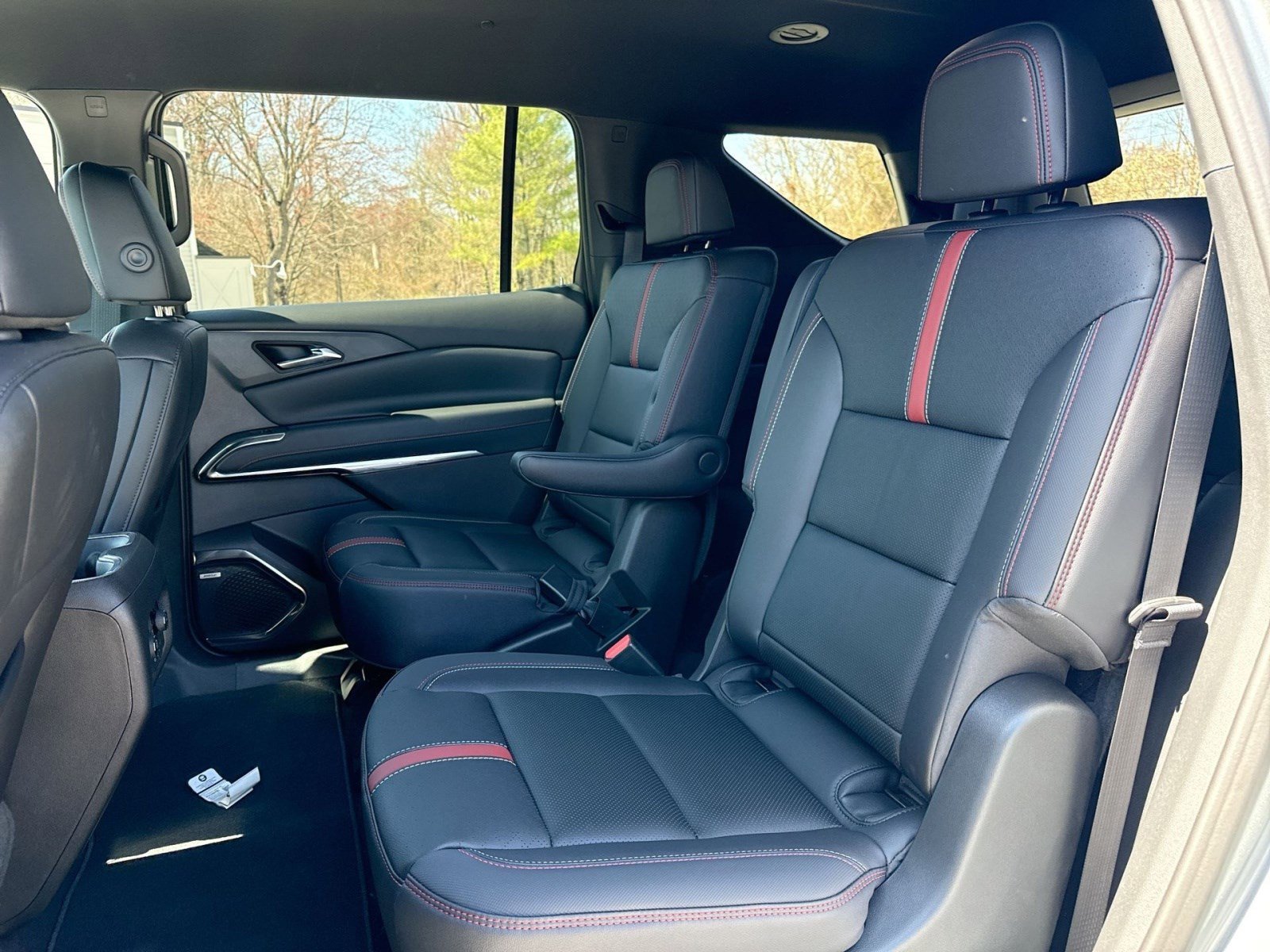 New 2026 Chevrolet Traverse RS image 20