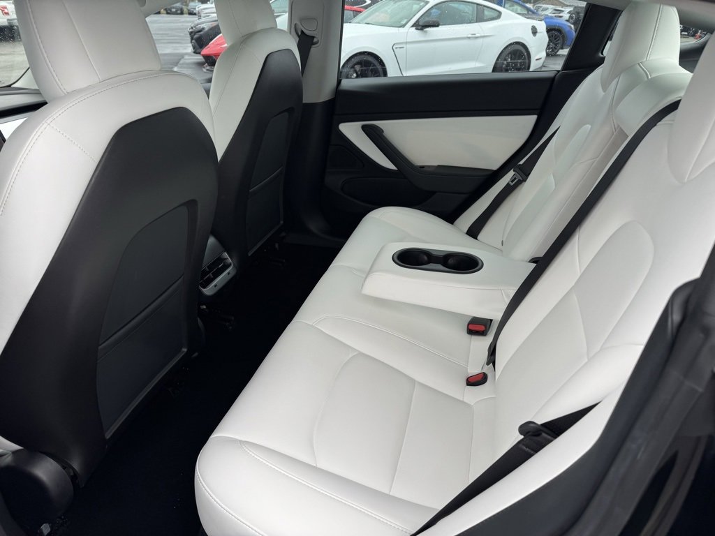 Used 2019 Tesla Model 3 Performance image 31