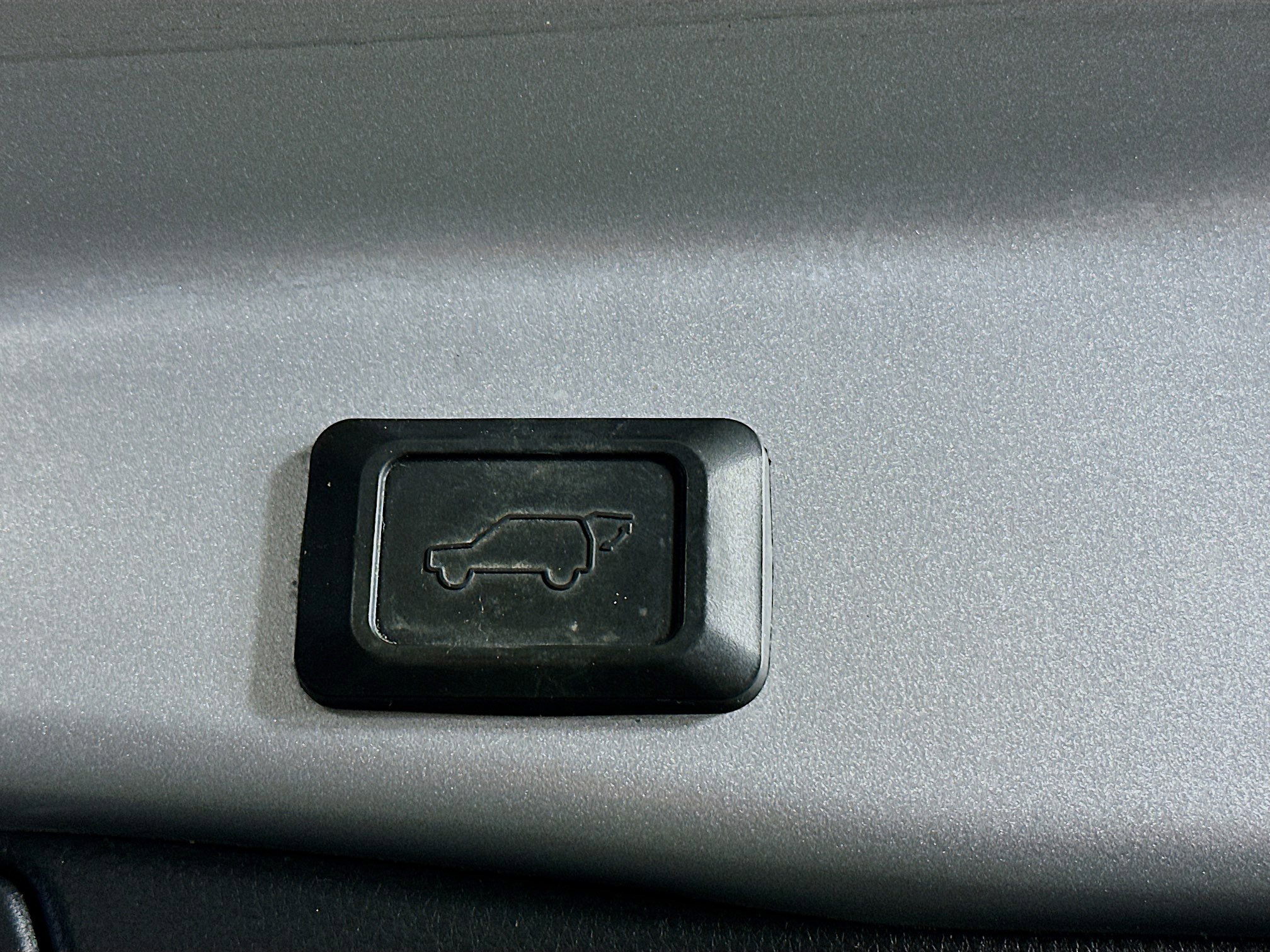 Used 2019 Toyota RAV4 Limited w/ Cold Weather Package image 29