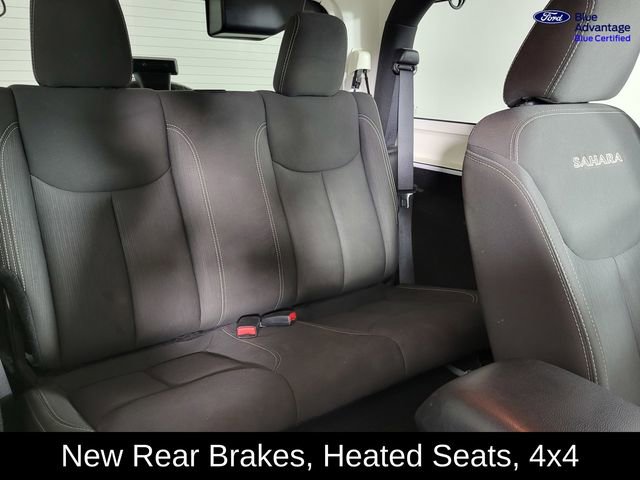Used 2017 Jeep Wrangler Sahara w/ Connectivity Group image 16