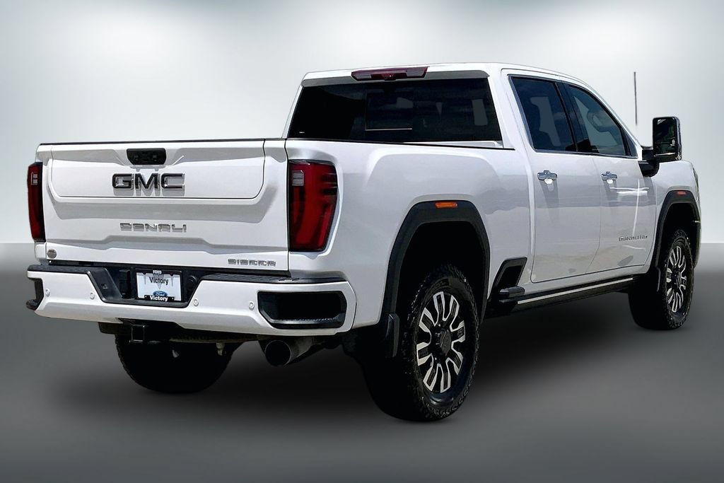 Used 2024 GMC Sierra 2500 Denali Ultimate w/ Max Trailering Package AWD/4WD image 13