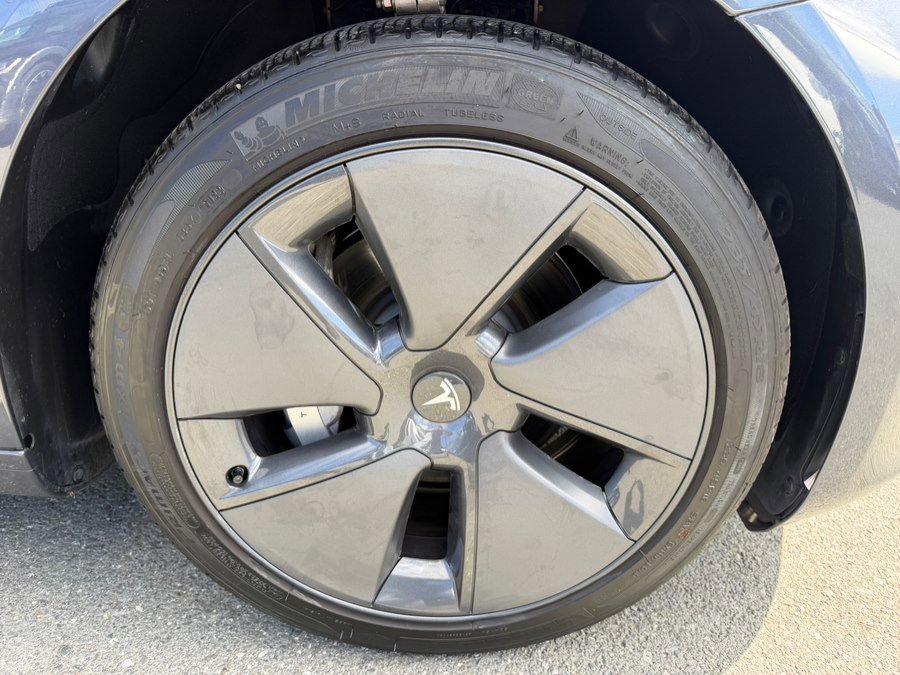Used 2023 Tesla Model 3 Standard Range image 50