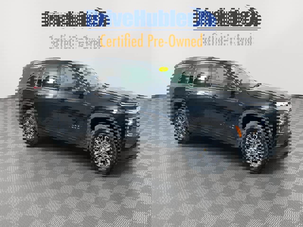 Used 2025 Chevrolet Traverse LT image 8