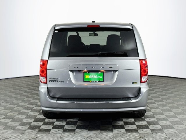 Used 2018 Dodge Grand Caravan SE w/ UConnect Hands-Free Group FWD image 7
