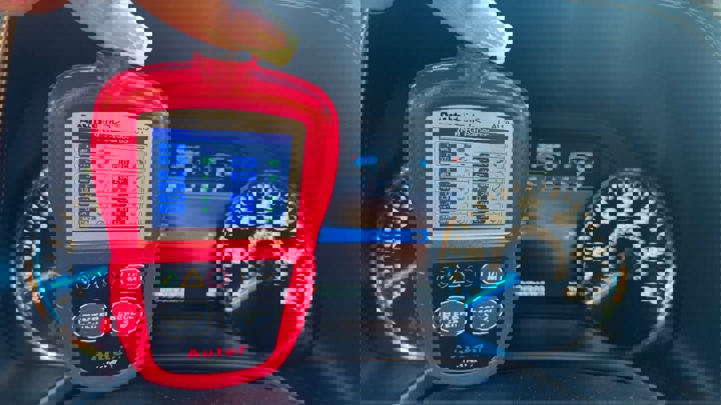 Used 2016 Ford F150 Platinum w/ Equipment Group 701A Luxury AWD/4WD image 10