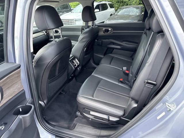 Used 2023 Kia Sorento S AWD/4WD image 16