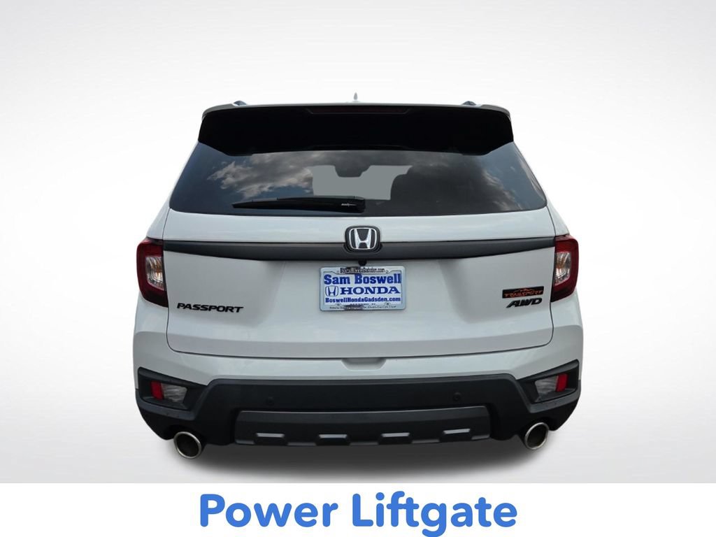 Used 2023 Honda Passport TrailSport image 6