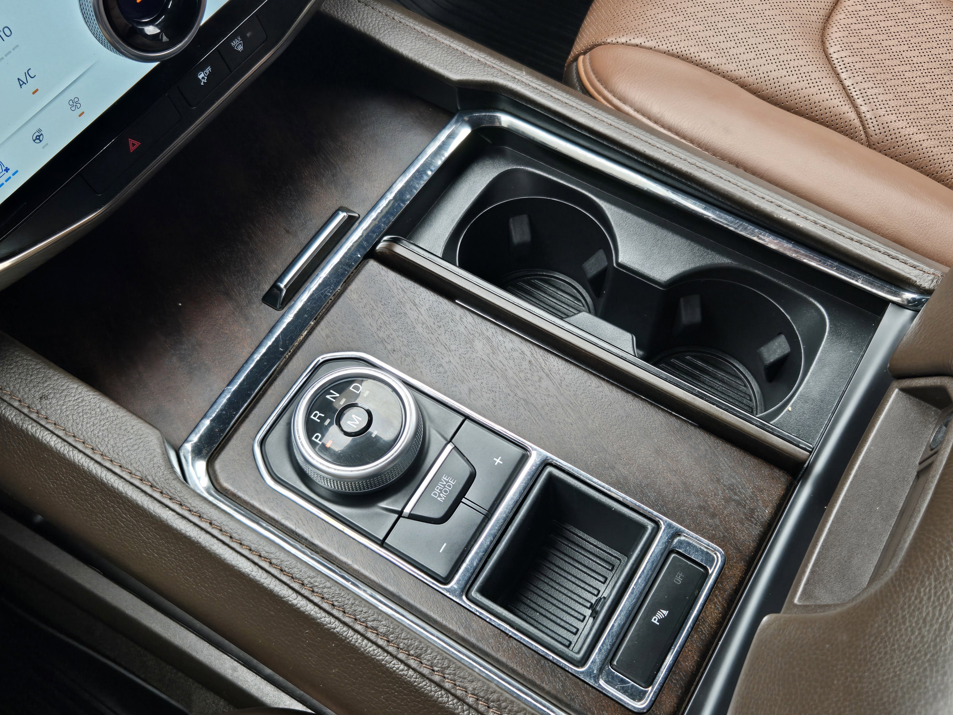 Used 2023 Ford Expedition Max King Ranch image 15