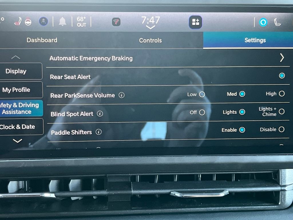 New 2025 Jeep Wrangler Unlimited Rubicon 392 image 9