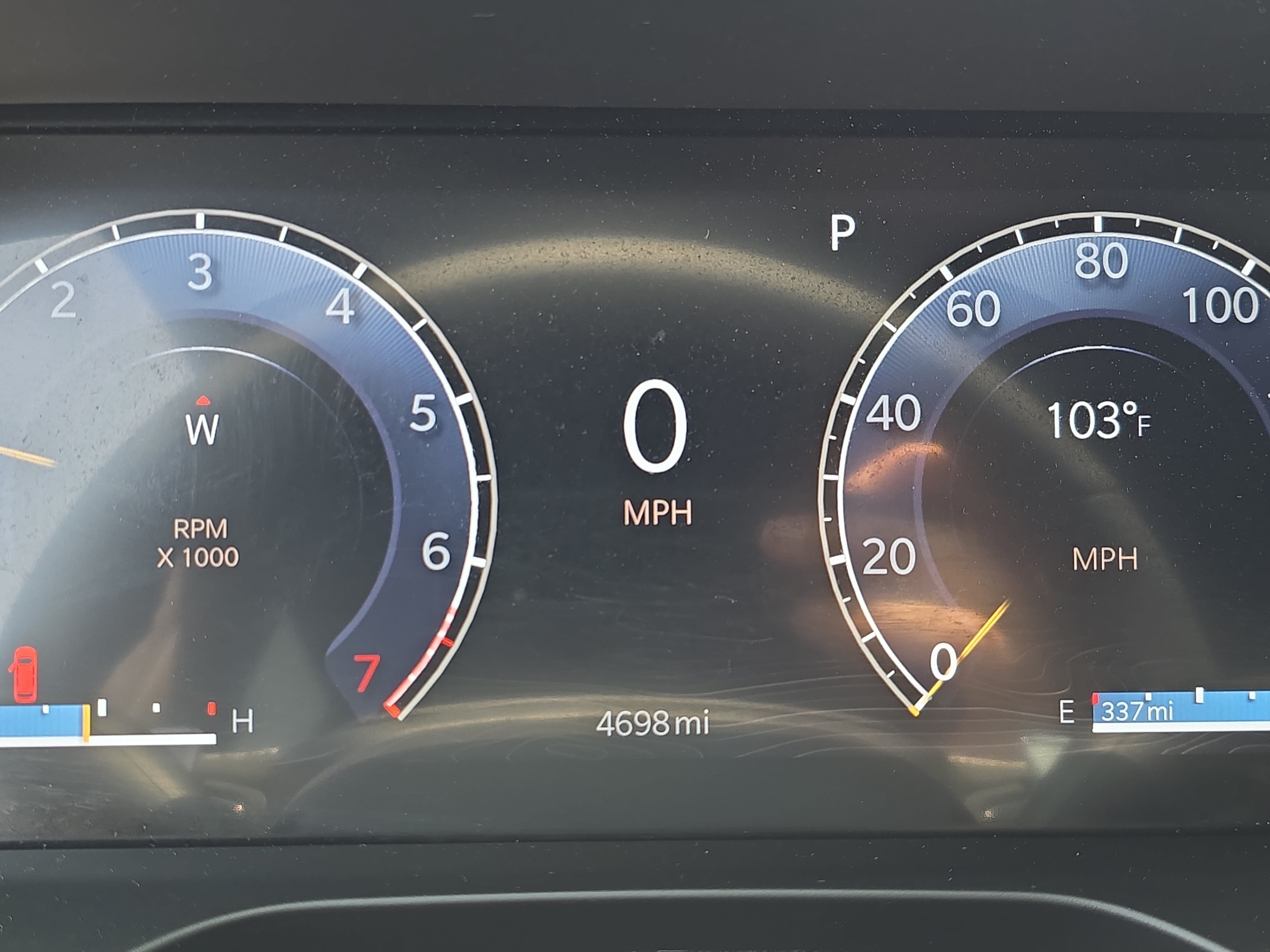 Certified 2025 Jeep Grand Cherokee L Laredo AWD/4WD image 17