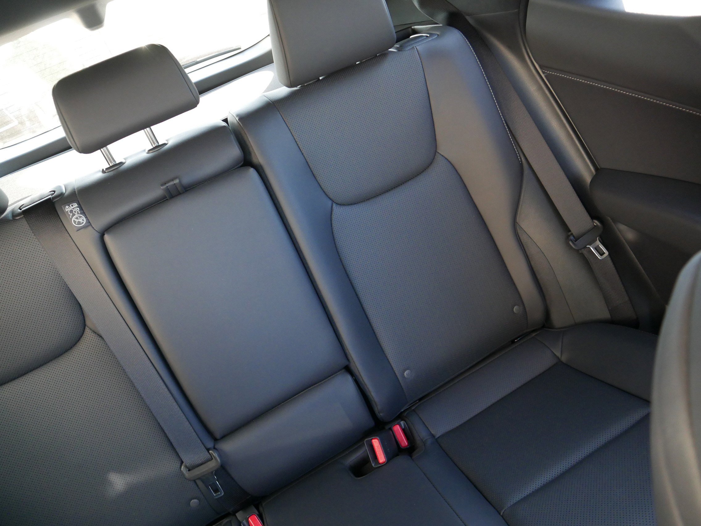 Used 2025 Lexus NX 450h+ F Sport image 14