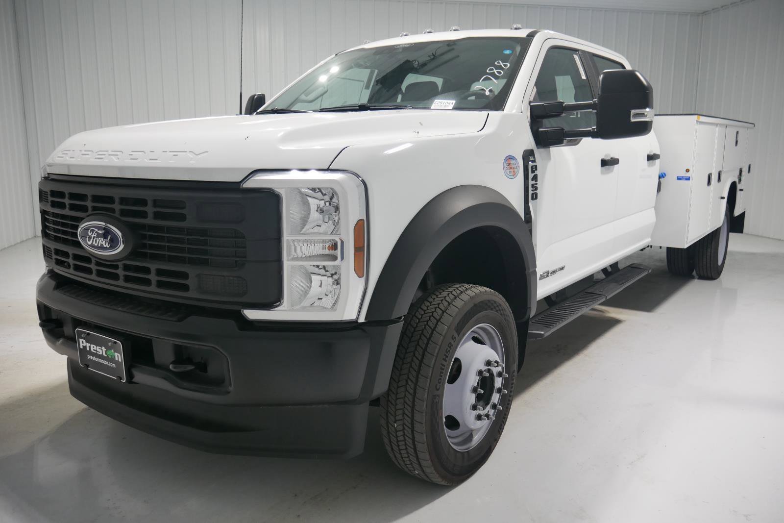 New 2025 Ford F450 XL