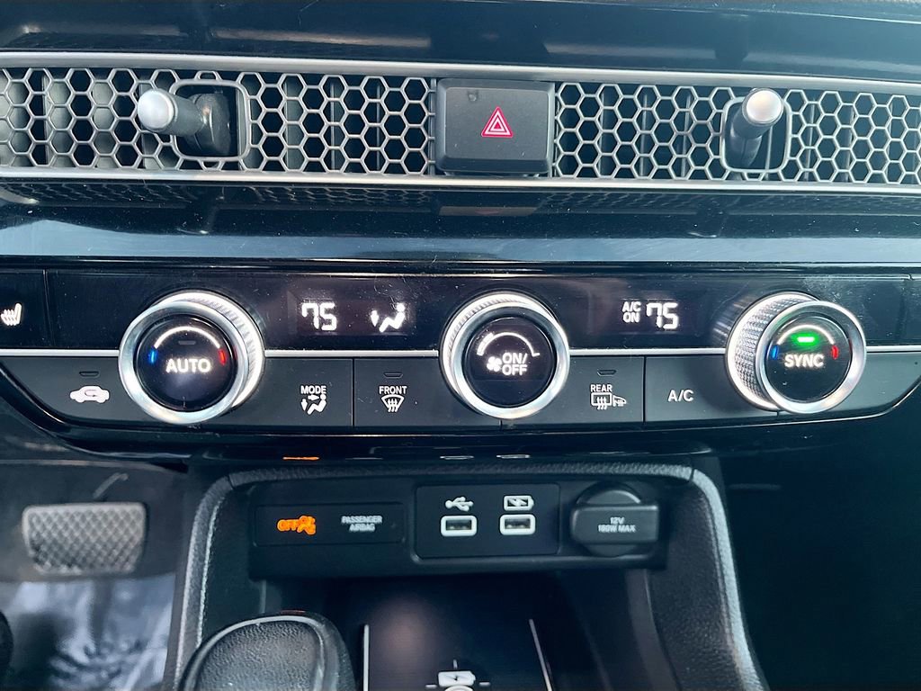 Used 2024 Honda Civic Touring image 15