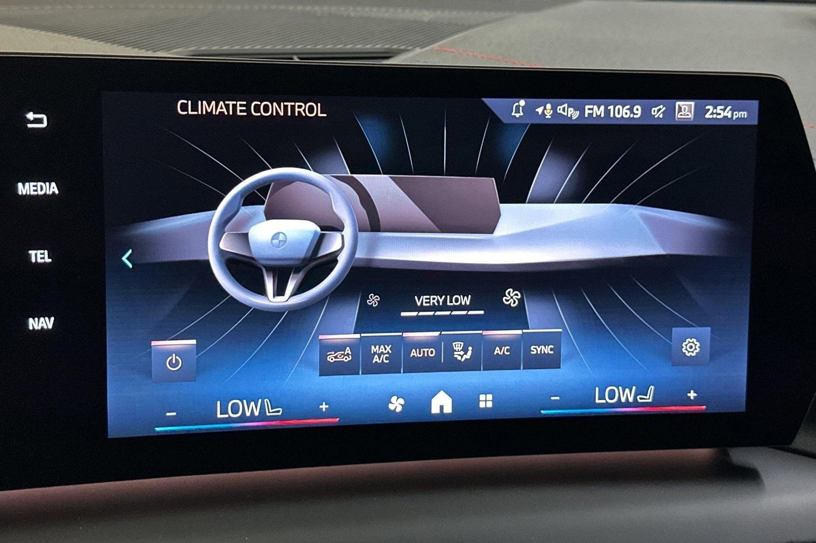 Used 2026 BMW 228i w/ Technology Package FWD image 25