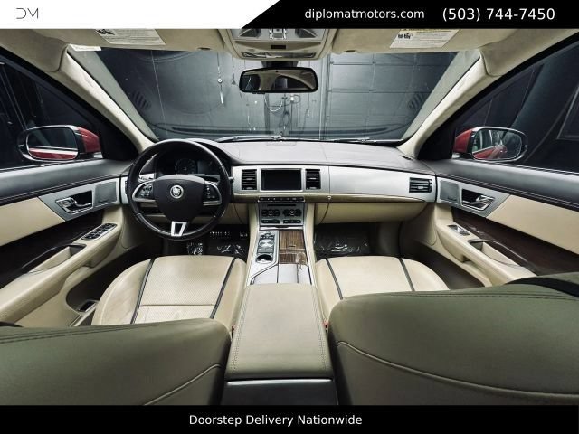 Used 2013 Jaguar XF Supercharged RWD image 40