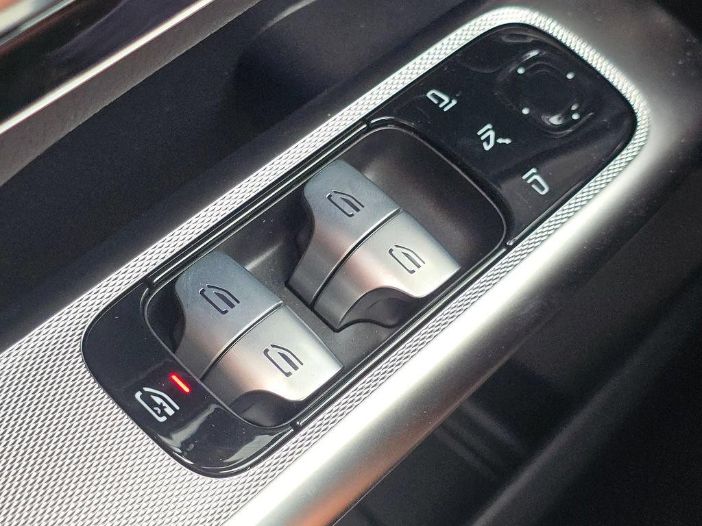 New 2027 Mercedes-Benz GLC 300 4MATIC image 28