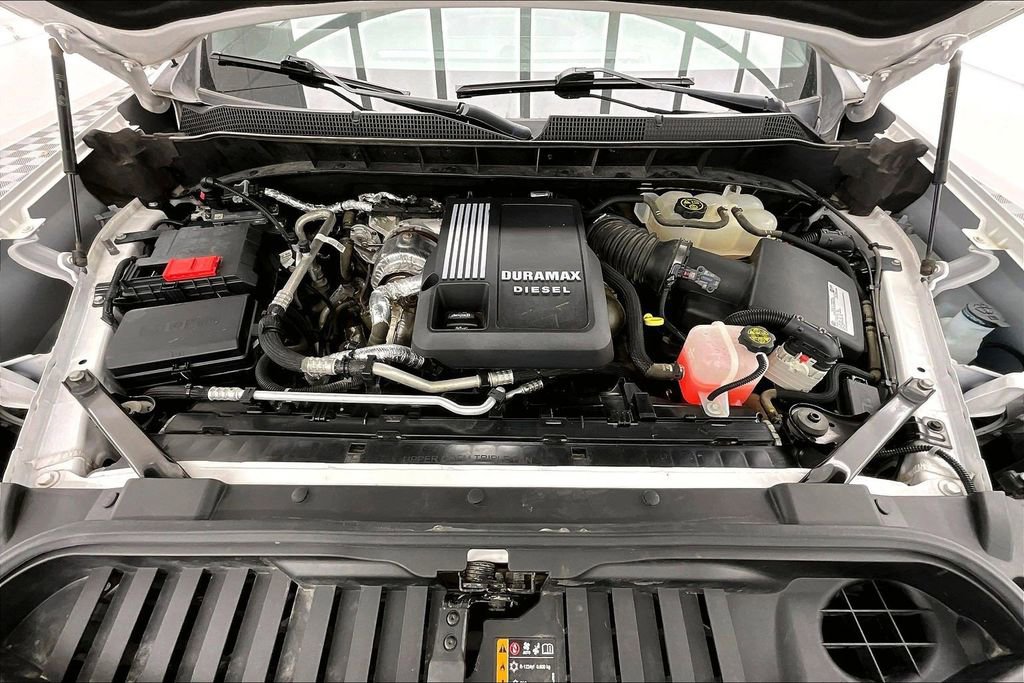 Used 2021 Chevrolet Silverado 1500 LTZ w/ Z71 Off-Road Package image 10