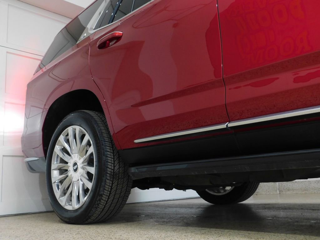 Used 2024 Cadillac Escalade Premium Luxury w/ Touring Package image 10